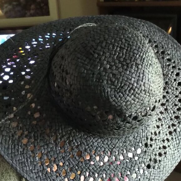 🆕👒Jones New York Floppy Black Sun Hat - NWT👒 - Picture 4 of 6
